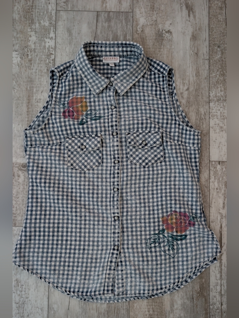 Shyanne Western Bluewhite Gingham Sleeveless Button-Down Top with Rose Prints